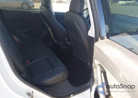 2020 Tesla Model Y Long Range Dual Motor All-Wheel Drive z USA, uszkodzony, nr VIN 5YJYGDEE3LF043800